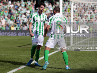 Vitor Roque of Real Betis celebrates a goal during the La Liga EA Sport match between Real Betis and RC Celta de Vigo at Benito Villamarin i...