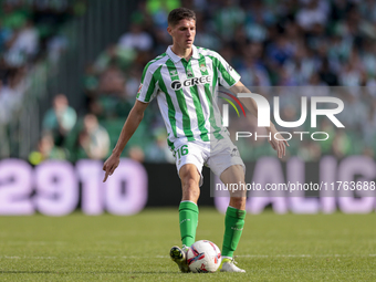 Sergi Altimira of Real Betis passes the ball during the La Liga EA Sport match between Real Betis and RC Celta de Vigo at Benito Villamarin...