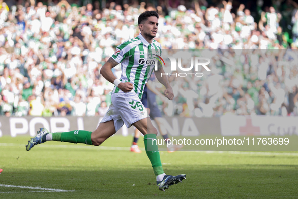 Marc Bartra of Real Betis celebrates a goal during the La Liga EA Sport match between Real Betis and RC Celta de Vigo at Benito Villamarin i...