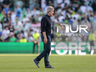 Manuel Pellegrini, head coach of Real Betis, is present during the La Liga EA Sport match between Real Betis and RC Celta de Vigo at Benito...