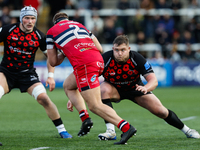 Murray McCallum of Newcastle Falcons lines up Fred Davies of Doncaster Knights for a tackle during the Premiership Cup Pool A match between...