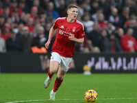 Elliott Anderson of Nottingham Forest looks for options during the Premier League match between Nottingham Forest and Newcastle United at th...