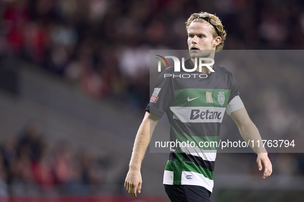 Morten Hjulmand of Sporting CP looks on during the Liga Portugal Betclic match between SC Braga and Sporting CP at Estadio Municipal de Brag...