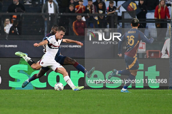 Thijs Dallinga of Bologna F.C. is in action during the 12th day of the Serie A Championship between A.S. Roma and Bologna F.C. at the Olympi...