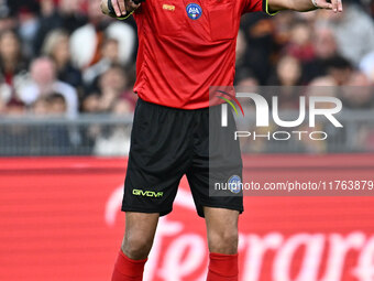 Referee Gianluca Manganiello is in action during the 12th day of the Serie A Championship between A.S. Roma and Bologna F.C. at the Olympic...