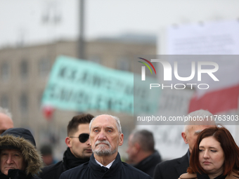 In Warsaw, Poland, on November 10, 2024, activists against the PiS party want to lay their wreath during the monthly celebrations of the Smo...