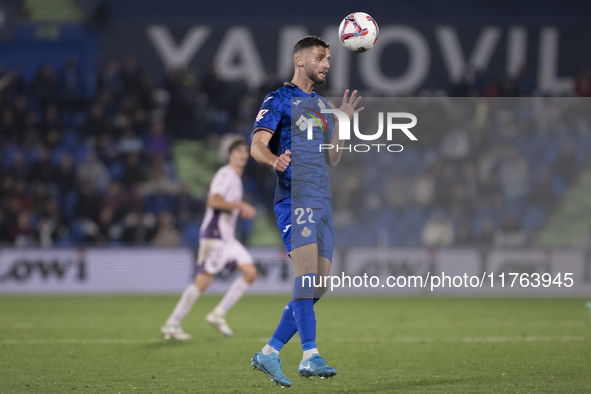 Domingos Duarte of Getafe is in action during the La Liga 2024/25 match between Getafe and Girona at Coliseum Stadium in Madrid, Spain, on N...