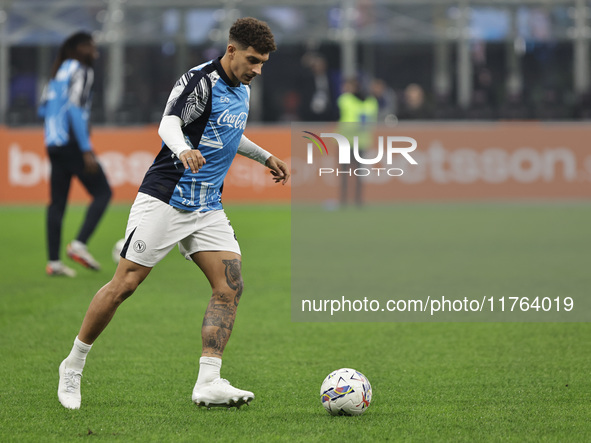 Giovanni Di Lorenzo participates in the Serie A 2024-2025 match between Inter and Napoli in Milano, Italy, on November 10, 2024 