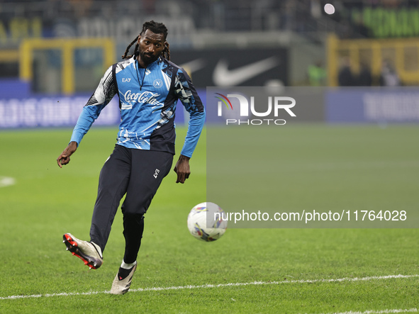 Frank Anguissa participates in the Serie A 2024-2025 match between Inter and Napoli in Milano, Italy, on November 10, 2024. 