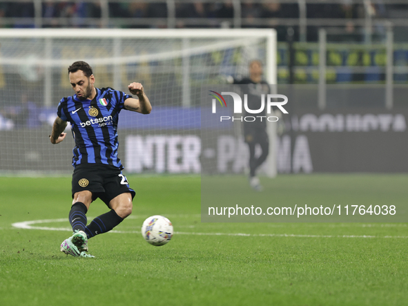 Hakan Calhanoglu participates in the Serie A 2024-2025 match between Inter and Napoli in Milano, Italy, on November 10, 2024. 