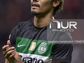 Hidemasa Morita of Sporting CP shows appreciation to the fans after the Liga Portugal Betclic match between SC Braga and Sporting CP at Esta...