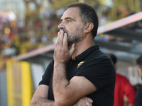 Luca D'Angelo Head Coach of Spezia Calcio during the Serie B match between SS Juve Stabia and Spezia Calcio at Stadio Romeo Menti Castellamm...