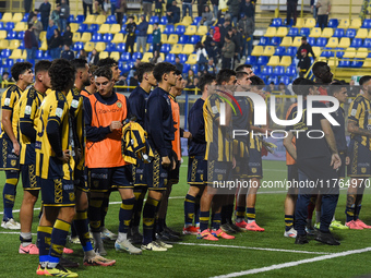 Players of SS Juve Stabia applauds fans at the end of the Serie B match between SS Juve Stabia and Spezia Calcio at Stadio Romeo Menti Caste...