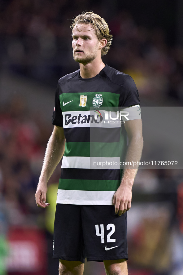 Morten Hjulmand of Sporting CP looks on during the Liga Portugal Betclic match between SC Braga and Sporting CP at Estadio Municipal de Brag...