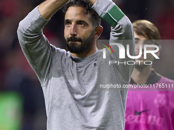 Ruben Amorim, Head Coach of Sporting CP, shows appreciation to the fans after the Liga Portugal Betclic match between SC Braga and Sporting...