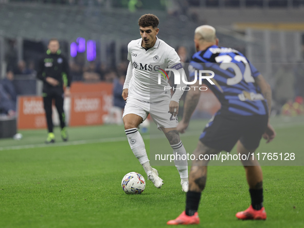 Giovanni Di Lorenzo participates in the Serie A 2024-2025 match between Inter and Napoli in Milano, Italy, on November 10, 2024. 