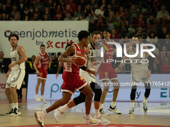 Jaylen Hands of Openjobmetis Varese and Marco Belinelli of Virtus Bologna participate in the LBA Italy Championship match between Openjobmet...