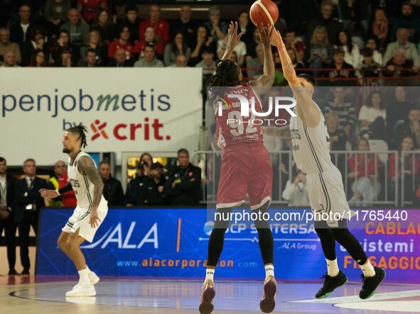 Jaron Johnson of Openjobmetis Varese plays during the LBA Italy Championship match between Openjobmetis Varese and Virtus Bologna in Varese,...