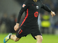 Marc Casado defensive midfield of Barcelona and Spain shooting to goal during the LaLiga match between Real Sociedad and FC Barcelona at Rea...