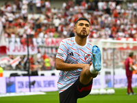 Paulo Diaz of River Plate warms up before the Liga Profesional 2024 match between River Plate and Barracas Central at Estadio Antonio V. Lib...