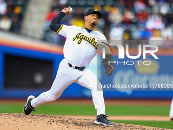 Las Aguilas Cibaenas pitcher Keone Kela #26 throws during the sixth inning of a baseball game against Los Tigres del Licey at Citi Field in...