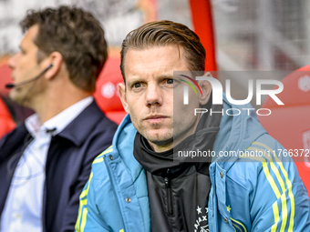 AFC Ajax Amsterdam assistant trainer Dave Vos is present during the match between Twente and Ajax at the Grolsch Veste stadium for the Dutch...