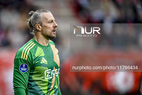 AFC Ajax Amsterdam goalkeeper Remko Pasveer plays during the match between Twente and Ajax at the Grolsch Veste stadium for the Dutch Erediv...