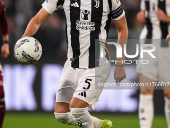 Manuel Locatelli plays during the Serie A match between Juventus and Torino FC at Allianz Stadium in Turin, Italy, on November 9, 2024. (