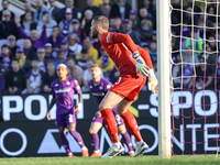 David De Gea participates in the Italian Serie A football match between Fiorentina and Hellas Verona in Florence, Italy, on November 10, 202...