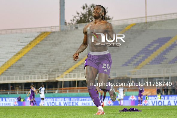 Moise Kean of Fiorentina celebrates after scoring his team's goal during the Italian Serie A football match between Fiorentina and Hellas Ve...