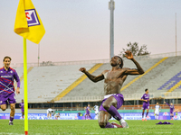 Moise Kean of Fiorentina celebrates after scoring his team's goal during the Italian Serie A football match between Fiorentina and Hellas Ve...