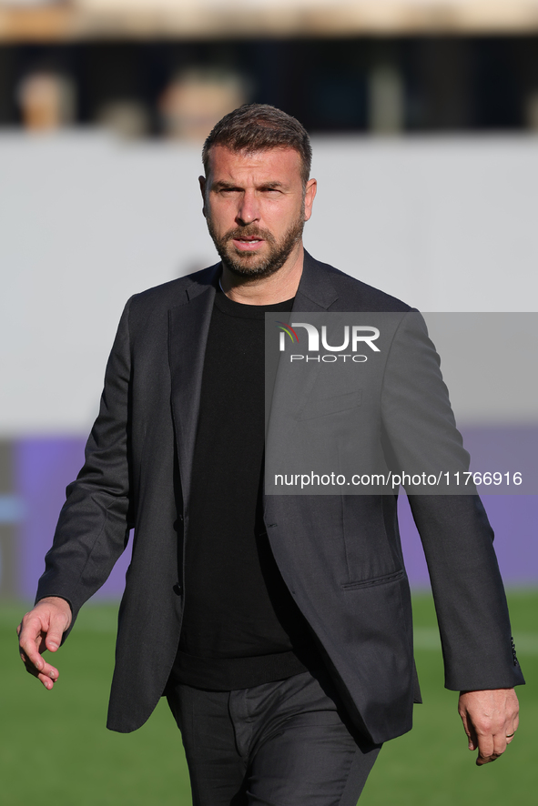 Head Coach Paolo Zanetti of Hellas Verona FC during the Italian Serie A football match between ACF Fiorentina and Hellas Verona FC ,on Novem...