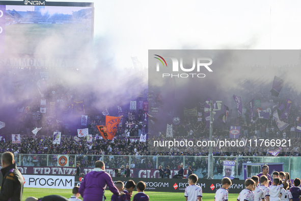 Supporters of ACF Fiorentina prior to the Italian Serie A football match between ACF Fiorentina and Hellas Verona FC ,on November 10 , 2024...