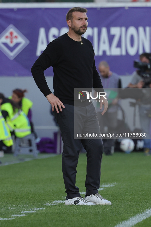 Head Coach Paolo Zanetti of Hellas Verona FC during the Italian Serie A football match between ACF Fiorentina and Hellas Verona FC ,on Novem...