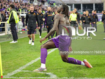 Moise Kean of ACF Fiorentina celebrates after scoring his team's goal during the Italian Serie A football match between ACF Fiorentina and H...