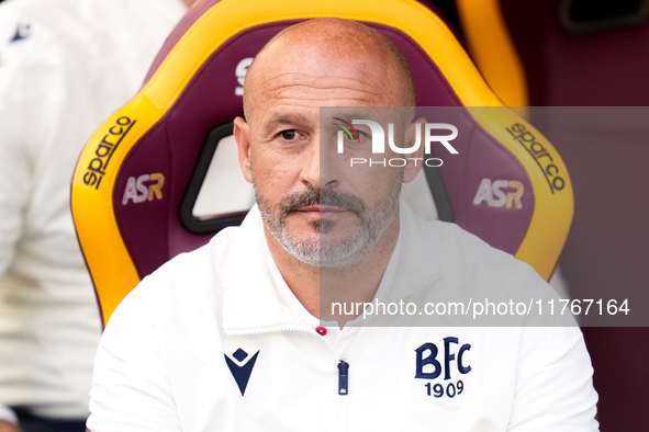 Vincenzo Italiano head coach of Bologna FC looks on during the Serie A Enilive match between AS Roma and Bologna FC at Stadio Olimpico on No...