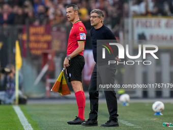 Ivan Juric head coach of AS Roma looks on during the Serie A Enilive match between AS Roma and Bologna FC at Stadio Olimpico on November 10,...