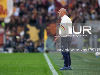 Vincenzo Italiano head coach of Bologna FC looks on during the Serie A Enilive match between AS Roma and Bologna FC at Stadio Olimpico on No...