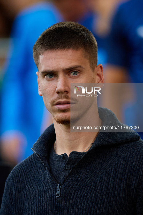 Juan Foyth of Villarreal CF looks on before the LaLiga EA Sports match between Villarreal CF and Deportivo Alaves at Estadio de la Ceramica...