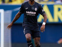 Logan Evans Costa of Villarreal CF is in action during the LaLiga EA Sports match between Villarreal CF and Deportivo Alaves at Estadio de l...