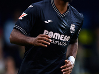 Logan Evans Costa of Villarreal CF is in action during the LaLiga EA Sports match between Villarreal CF and Deportivo Alaves at Estadio de l...