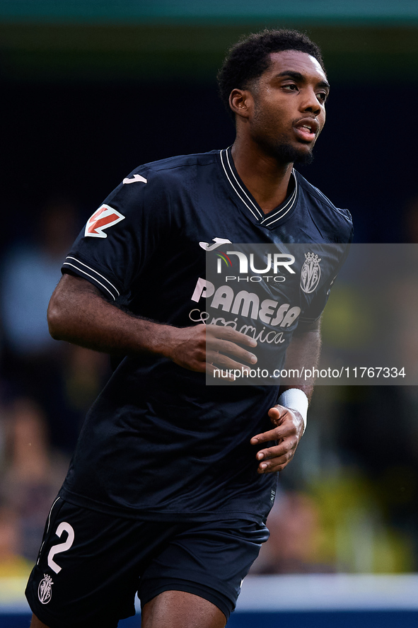 Logan Evans Costa of Villarreal CF is in action during the LaLiga EA Sports match between Villarreal CF and Deportivo Alaves at Estadio de l...