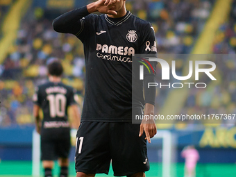 Ilias Akhomach of Villarreal CF celebrates after scoring the team's first goal during the LaLiga EA Sports match between Villarreal CF and D...