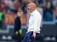 Vincenzo Italiano head coach of Bologna FC yells during the Serie A Enilive match between AS Roma and Bologna FC at Stadio Olimpico on Novem...