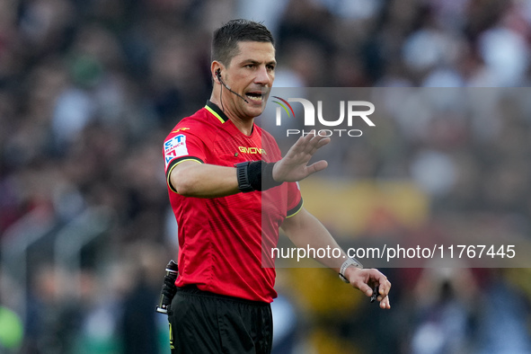 Referee Gianluca Manganiello gestures during the Serie A Enilive match between AS Roma and Bologna FC at Stadio Olimpico on November 10, 202...