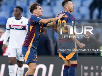 Stephan El Shaarawy of AS Roma celebrates after scoring first goal during the Serie A Enilive match between AS Roma and Bologna FC at Stadio...