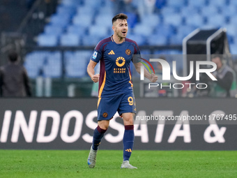 Stephan El Shaarawy of AS Roma celebrates after scoring first goal during the Serie A Enilive match between AS Roma and Bologna FC at Stadio...