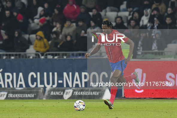 Siyabonga NGEZANA plays during the Superliga match between Universitatea Cluj and FCSB at Cluj Arena in Cluj, Romania, on November 10, 2024....