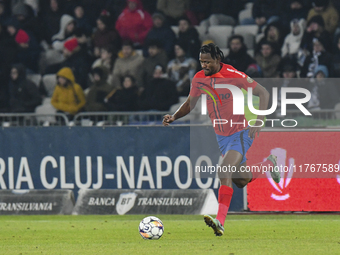 Siyabonga NGEZANA plays during the Superliga match between Universitatea Cluj and FCSB at Cluj Arena in Cluj, Romania, on November 10, 2024....