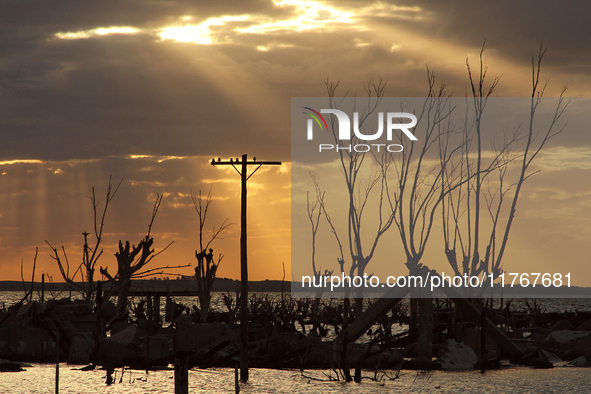 Images show Villa Epecuen, a flooded Argentine tourist town located in the Adolfo Alsina district, Buenos Aires province. 